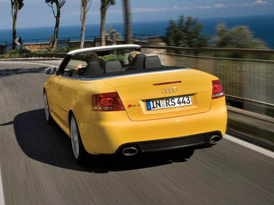  Audi RS4 Cabriolet (B7, 8H) 2006 года  (фото 40 из 42)